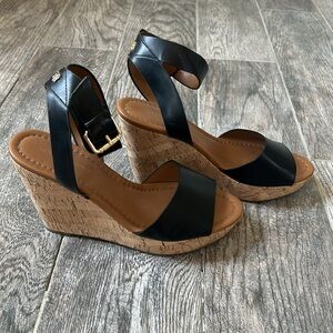 Women Tommy Hilfiger Wedge Shoes, Black, Size 9